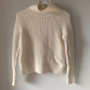 Ann Taylor Loft Cream Knitted Sweater Size XS